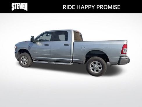 Used 2023 RAM 2500 Big Horn w/ Level 1 Equipment Group image 3