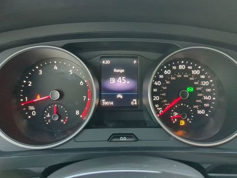 Certified 2021 Volkswagen Tiguan S image 27