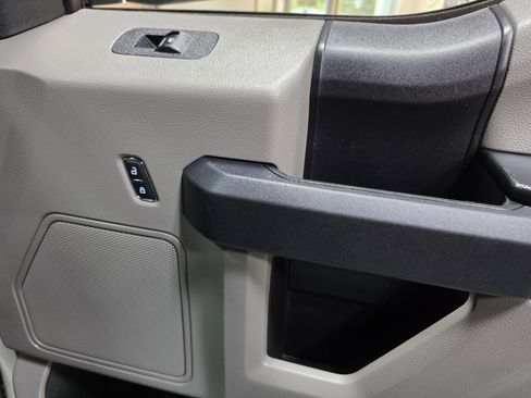 Used 2019 Ford F150 XL w/ Equipment Group 101A Mid AWD/4WD image 27
