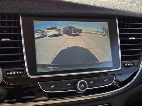 Used 2018 Buick Encore Preferred FWD image 17