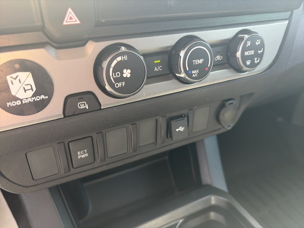 Used 2020 Toyota Tacoma SR w/ SR Convenience Package RWD image 25