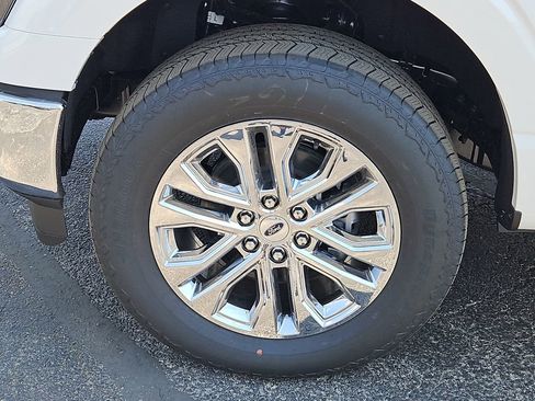 New 2025 Ford F150 Lariat w/ Equipment Group 502A High image 17