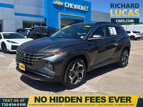 Used 2022 Hyundai Tucson Limited w/ Cargo Package AWD/4WD image 1