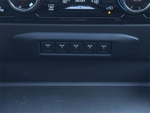 Certified 2025 Chevrolet Silverado 2500 ZR2 w/ ZR2 Bison Edition image 25