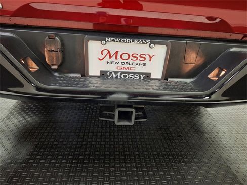 Used 2023 Chevrolet Colorado W/T image 25