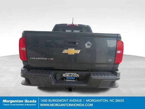Used 2018 Chevrolet Colorado LT AWD/4WD image 8