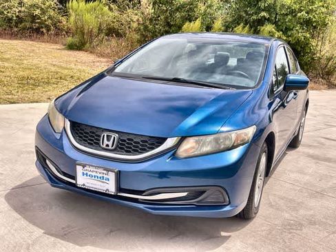 Used 2014 Honda Civic LX image 2