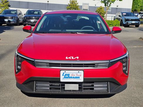 New 2026 Kia K4 FWD image 2