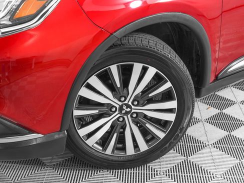 Used 2020 Mitsubishi Outlander ES FWD image 27