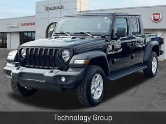 Used 2020 Jeep Gladiator Sport w/ Quick Order Package 24S AWD/4WD video 3
