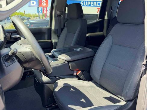 Used 2022 Chevrolet Silverado 1500 Custom RWD image 16