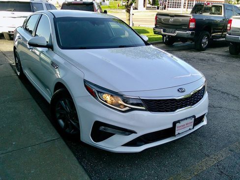 Used 2020 Kia Optima LX FWD image 5