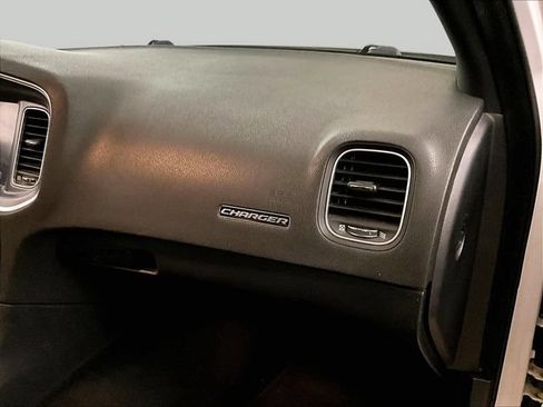 Used 2015 Dodge Charger SRT w/ Harman/Kardon Audio Group RWD image 16