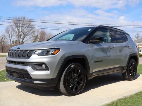 Used 2022 Jeep Compass Altitude w/ Convenience Group image 5