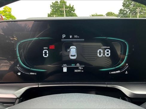 Used 2023 Kia Telluride S AWD/4WD image 13