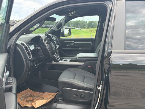 Used 2022 RAM 1500 Big Horn AWD/4WD image 13