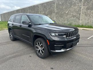 Certified 2023 Jeep Grand Cherokee L Limited w/ Luxury Tech Group II AWD/4WD video 1