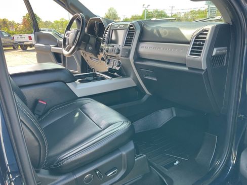 Used 2017 Ford F250 Lariat w/ Chrome Package AWD/4WD image 22