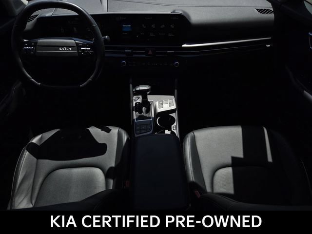 Certified 2026 Kia Sportage EX w/ EX Panorama Roof Package FWD image 16