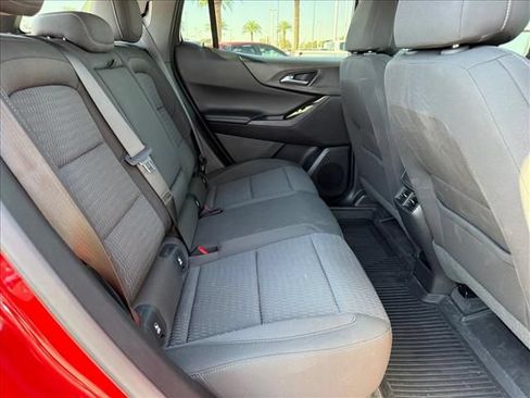 Used 2025 Chevrolet Equinox LT FWD image 10
