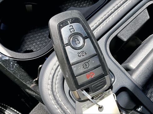 Used 2025 Ford Mustang Mach-E GT AWD/4WD image 19
