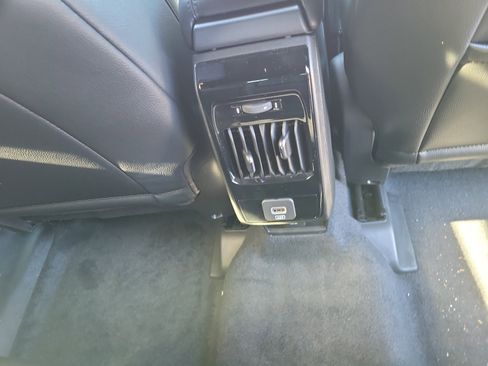 New 2026 Jeep Compass Latitude image 14