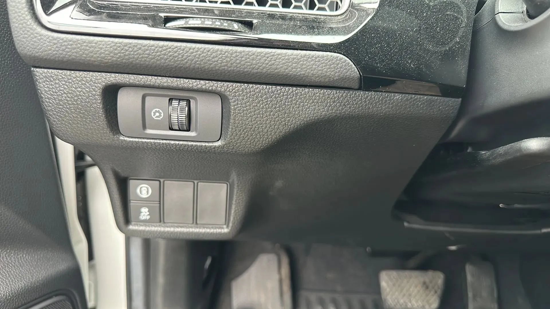 Used 2024 Honda Civic LX image 21