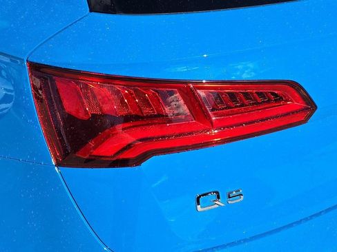 Used 2020 Audi Q5 e Premium Plus w/ Premium Plus Package image 38