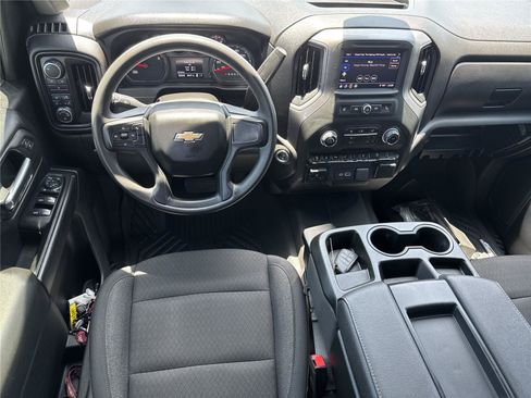 Used 2024 Chevrolet Silverado 2500 Custom w/ Custom Value Package AWD/4WD image 14