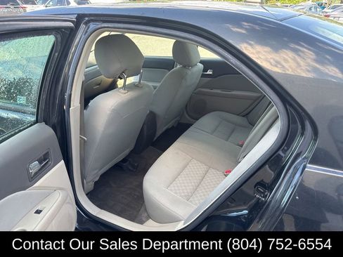 Used 2012 Ford Fusion S image 10