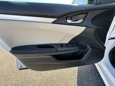 Used 2018 Honda Civic LX image 21