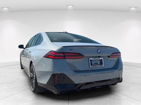 New 2026 BMW 550e xDrive w/ Executive Package AWD/4WD image 6