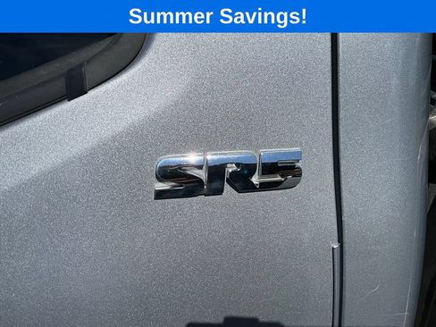 Used 2018 Toyota Tacoma SR5 AWD/4WD image 16