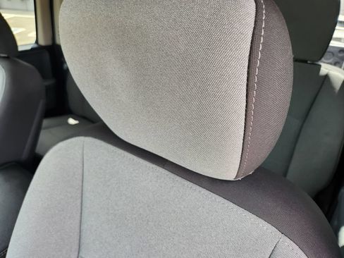 Used 2024 RAM 1500 Classic SLT AWD/4WD image 14