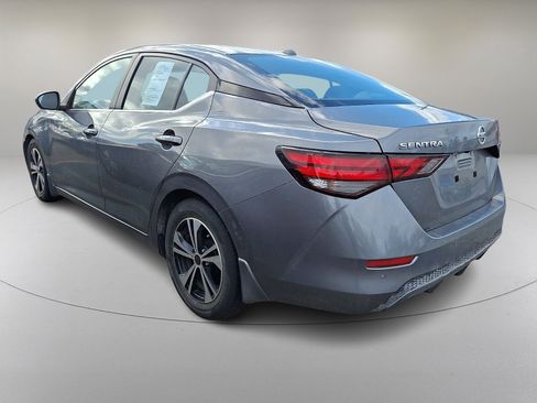 Used 2020 Nissan Sentra SV image 5