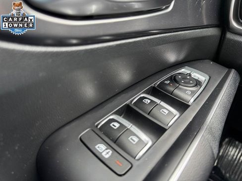 Certified 2024 Kia Sorento S FWD image 28