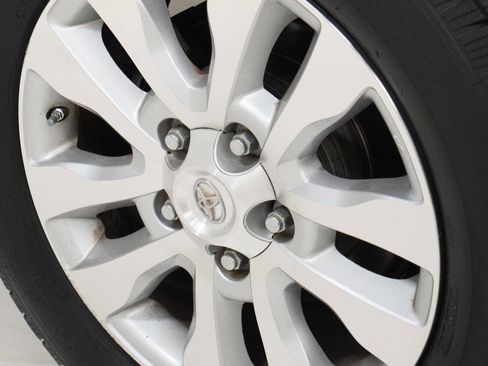 Used 2011 Toyota Sequoia Platinum image 72