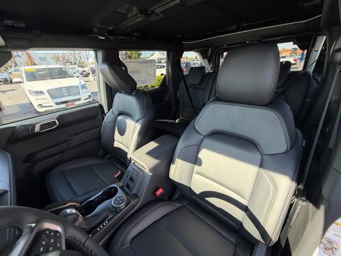 New 2026 Ford Bronco Badlands AWD/4WD image 19