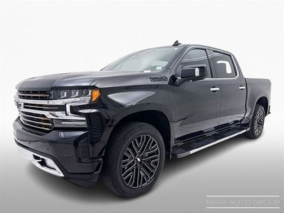 Used 2022 Chevrolet Silverado 1500 High Country w/ LPO, Dark Essentials Package
