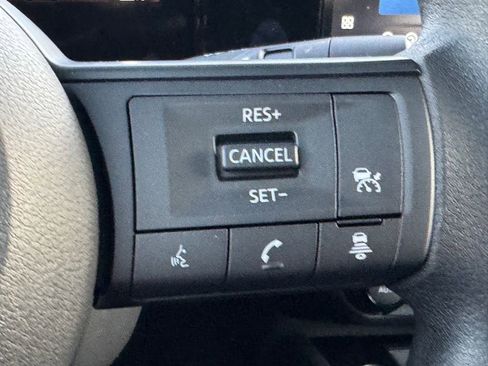 New 2026 Nissan Kicks SV w/ SV Premium Package FWD image 17