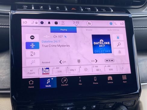 Used 2025 Jeep Grand Cherokee Limited w/ Luxury Tech Group II RWD image 29