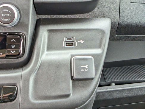 New 2024 RAM ProMaster 3500 w/ Safety Group FWD image 16