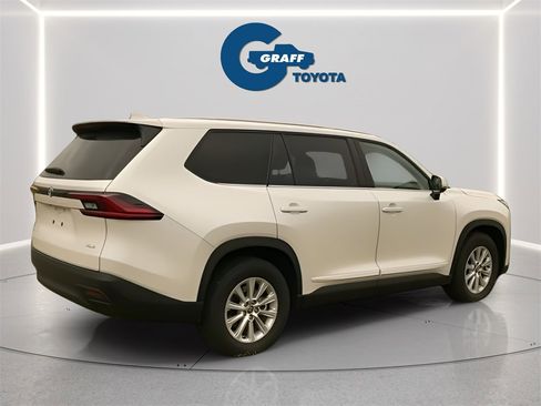 Used 2025 Toyota Grand Highlander AWD image 5