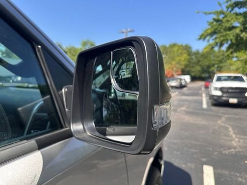 Used 2022 RAM 1500 Big Horn AWD/4WD image 11