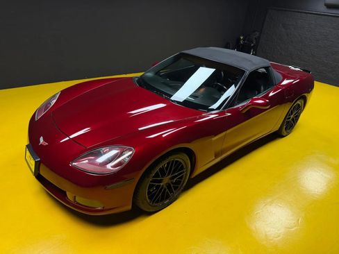 Used 2006 Chevrolet Corvette Convertible w/ Preferred Equipment Group RWD image 33