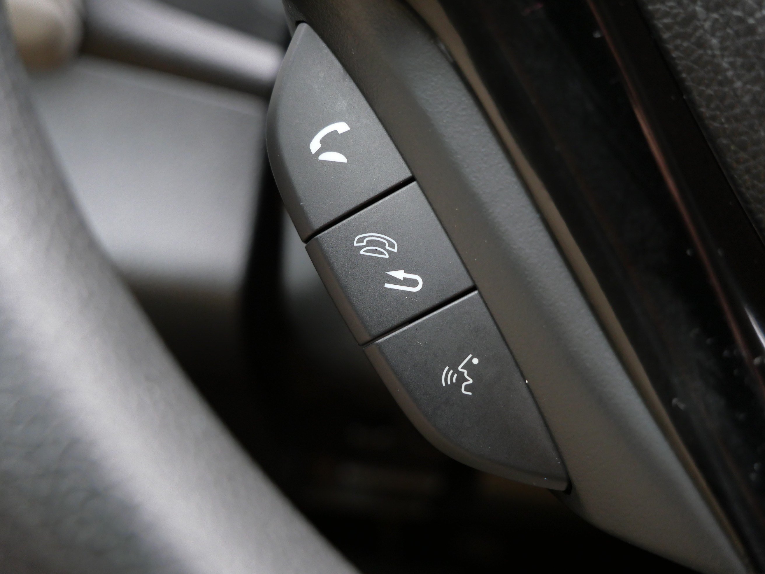 Used 2016 Honda HR-V EX image 30
