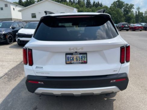 Used 2023 Kia Sorento SX Prestige AWD/4WD image 2