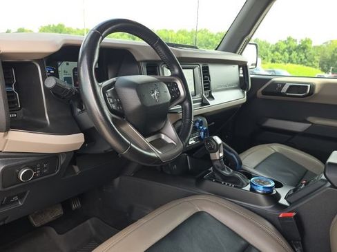 Used 2022 Ford Bronco Wildtrak AWD/4WD image 25