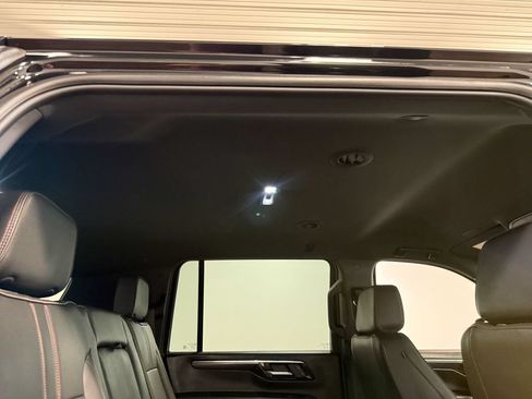 Used 2025 Chevrolet Suburban RST w/ Comfort Package AWD/4WD image 69