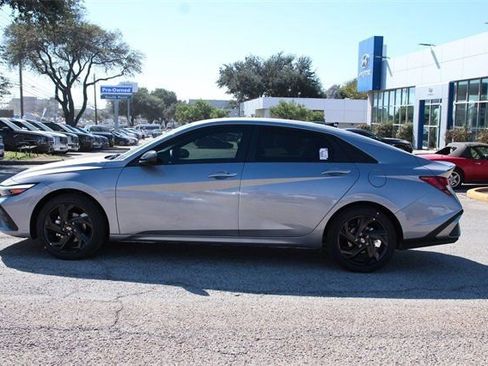 Certified 2026 Hyundai Elantra Sport image 7